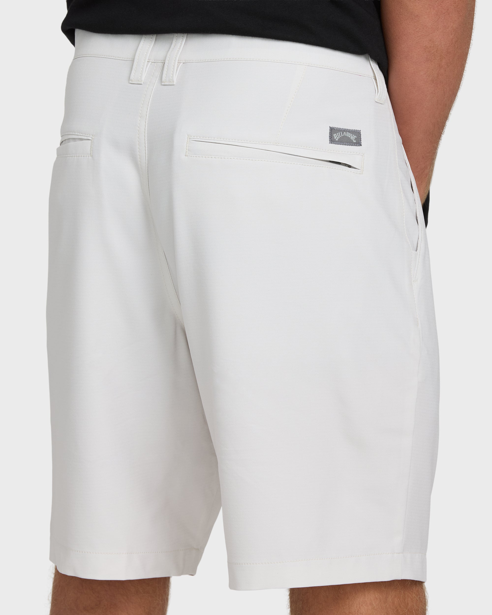 Crossfire Submersible 19 Hybrid Shorts - Fog Gray